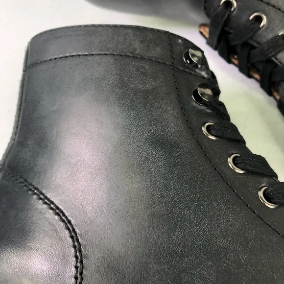 The Men’s Store Bloomingdales Pierce Plain Toe Leather Boots